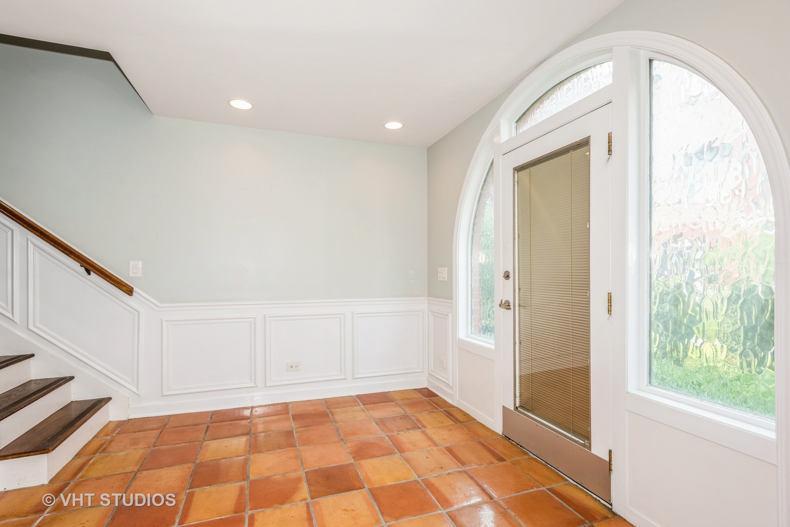 235 S Marion Street #C, Oak Park, IL 60302