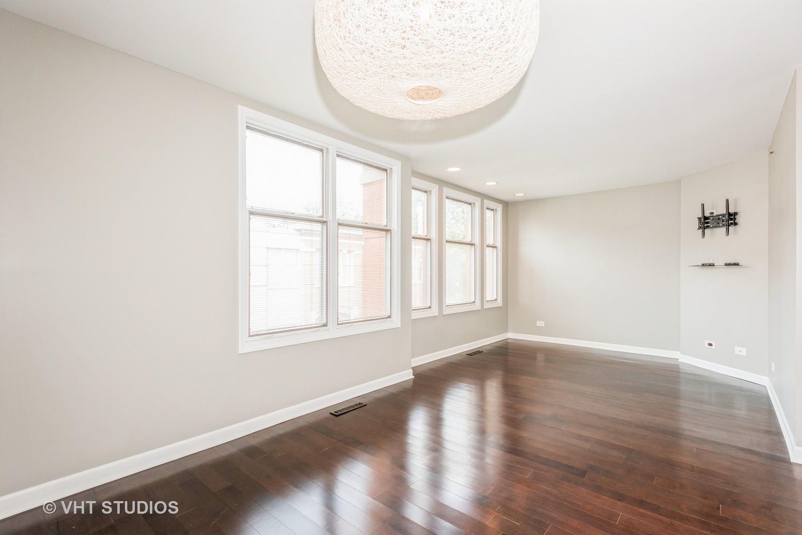 235 S Marion Street #C, Oak Park, IL 60302