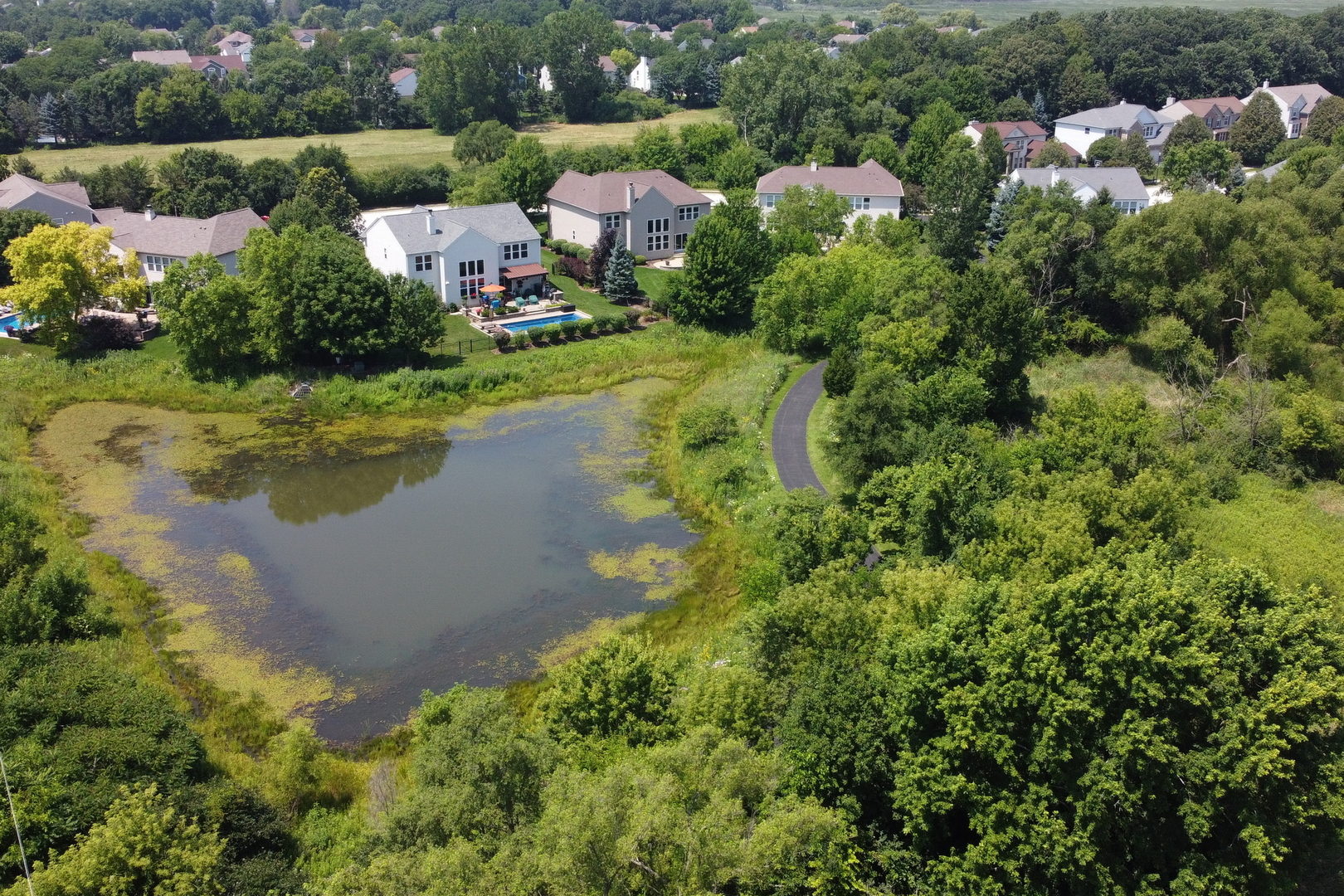 1313 Turnberry Lane, Mundelein, IL 60060