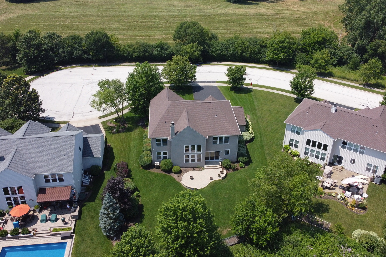 1313 Turnberry Lane, Mundelein, IL 60060