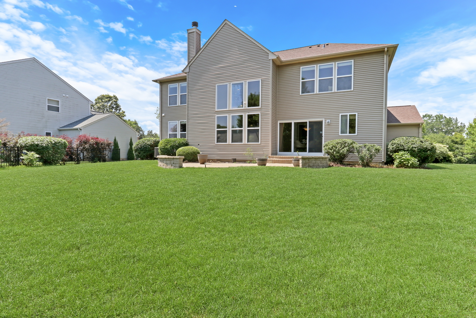 1313 Turnberry Lane, Mundelein, IL 60060