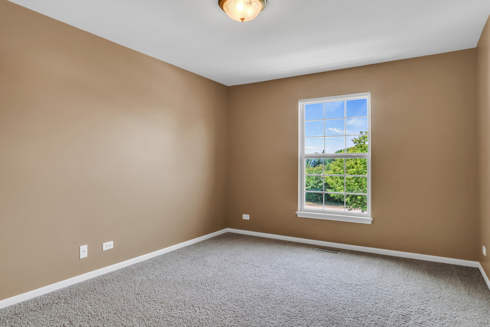 1313 Turnberry Lane, Mundelein, IL 60060