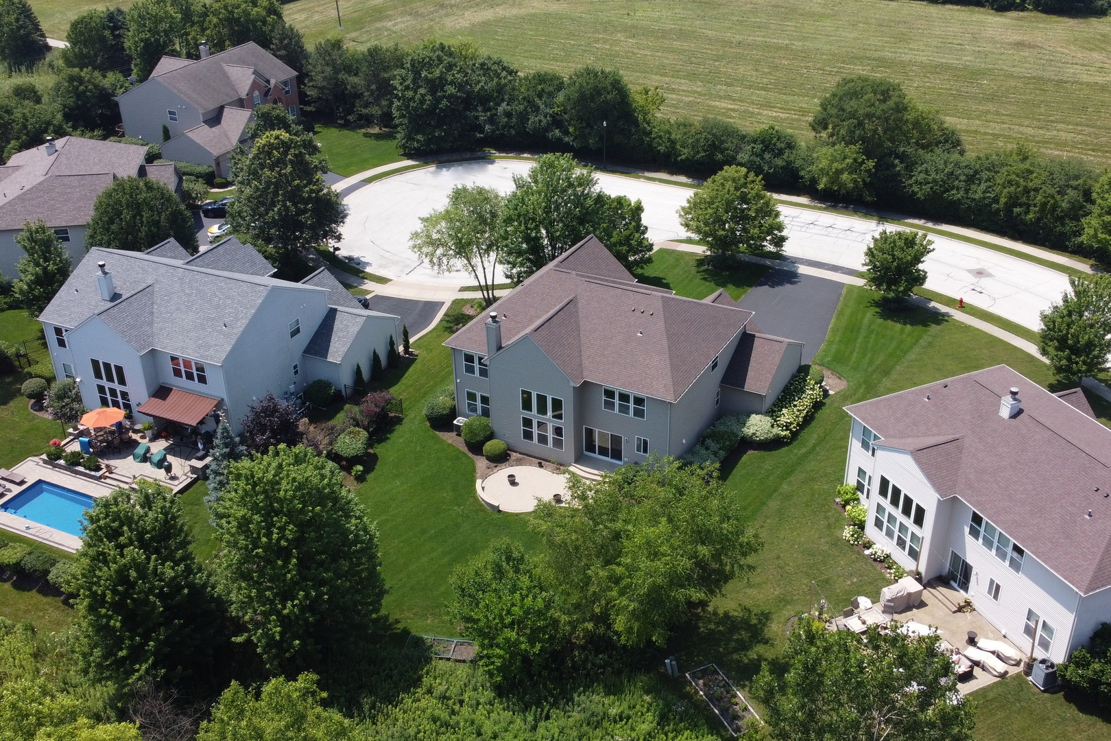 1313 Turnberry Lane, Mundelein, IL 60060