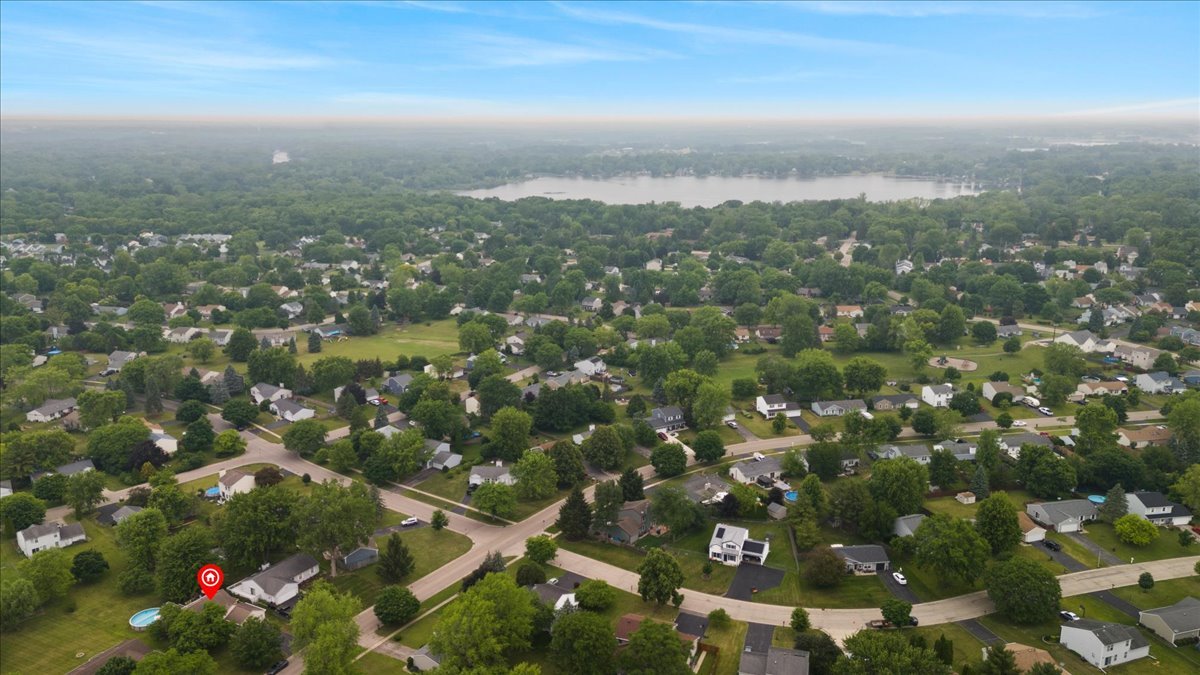 3583 Newport Drive, Island Lake, IL 60042