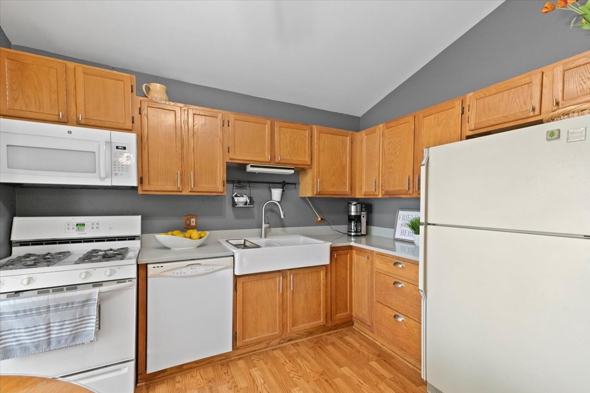 3583 Newport Drive, Island Lake, IL 60042