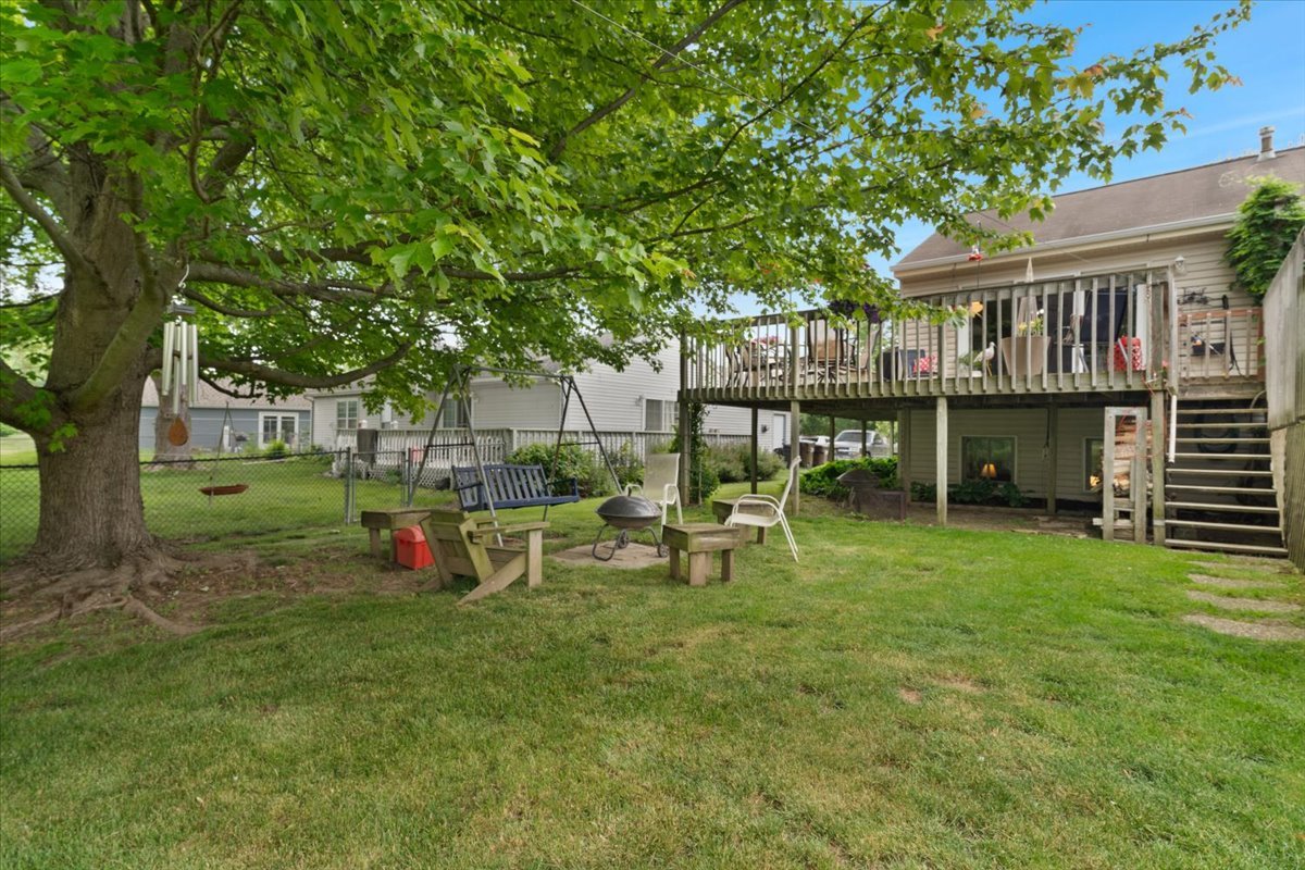 3583 Newport Drive, Island Lake, IL 60042