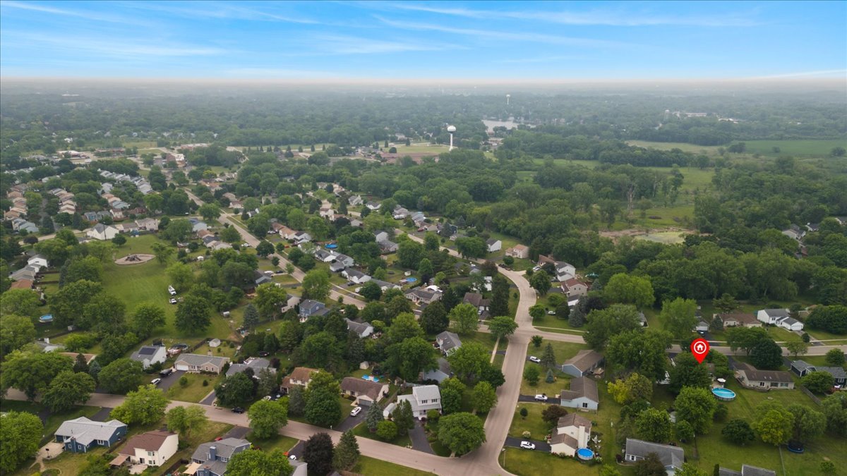 3583 Newport Drive, Island Lake, IL 60042