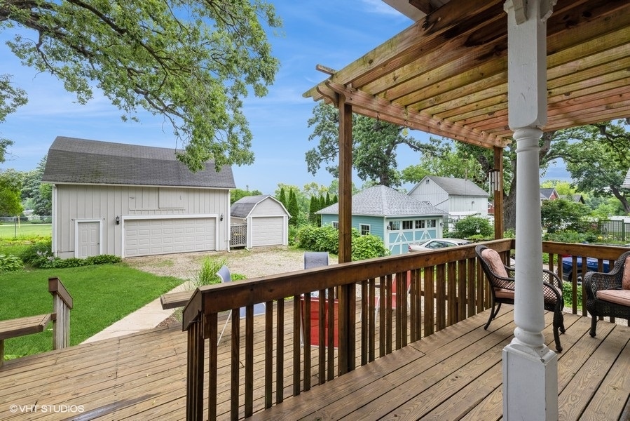 11610 2nd Street, Huntley, IL 60142