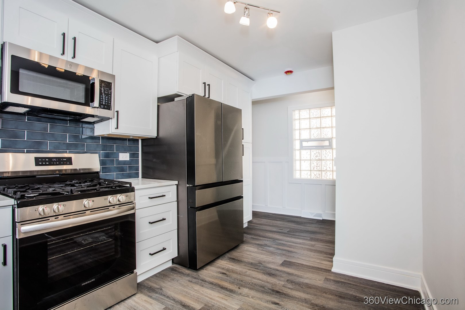 9206 S Yates Boulevard, Chicago, IL 60617