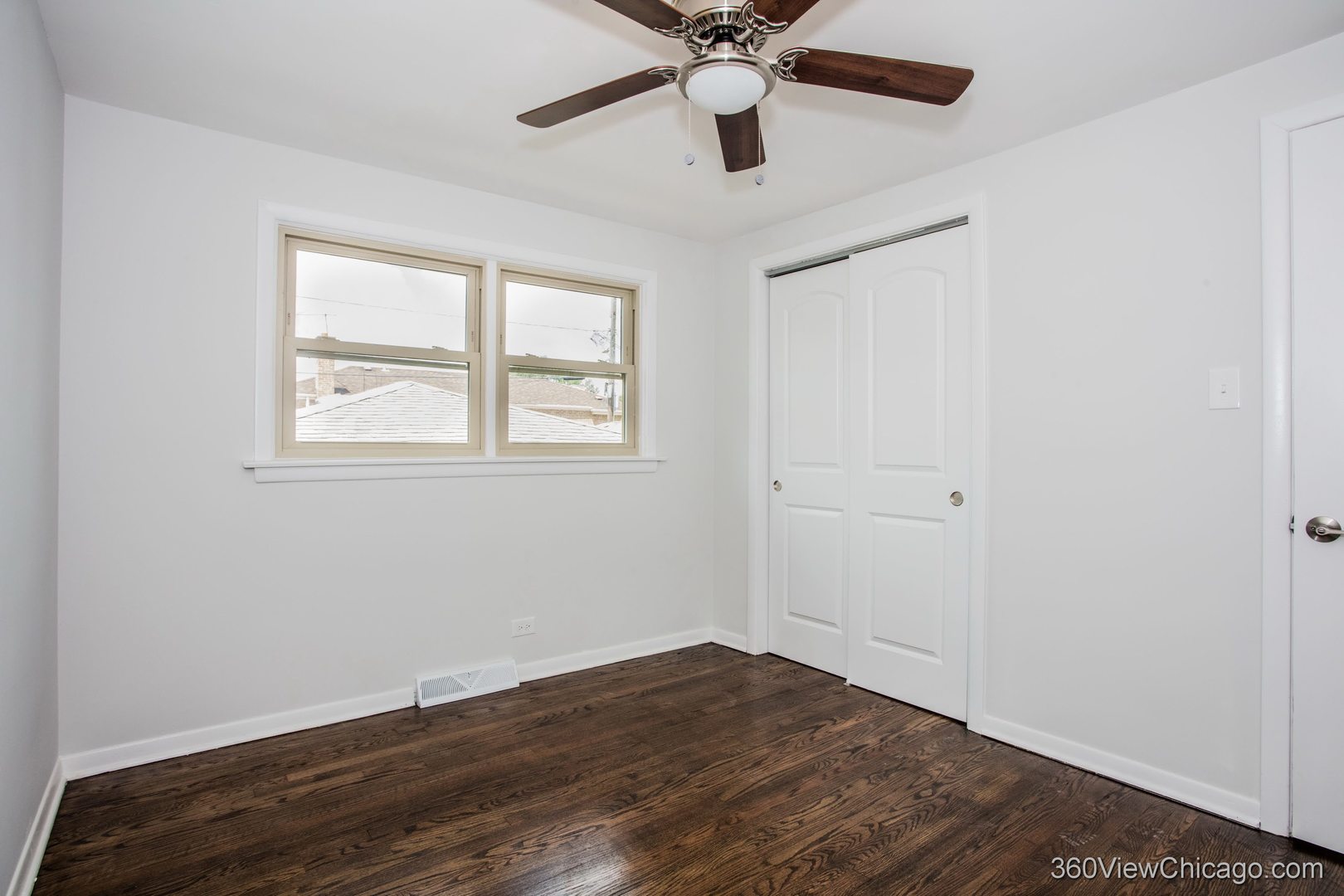 9206 S Yates Boulevard, Chicago, IL 60617