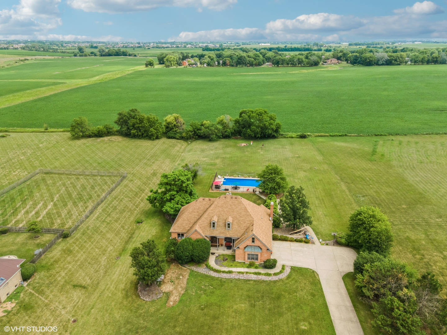 23557 S Saddle Creek Drive, Manhattan, IL 60442