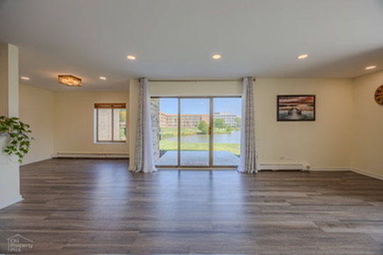1919 Prairie Square #12, Schaumburg, IL 60173
