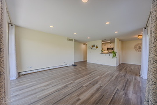 1919 Prairie Square #12, Schaumburg, IL 60173