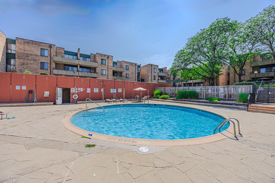 1919 Prairie Square #12, Schaumburg, IL 60173