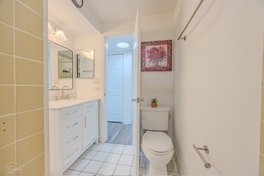 1919 Prairie Square #12, Schaumburg, IL 60173