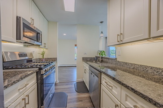 1919 Prairie Square #12, Schaumburg, IL 60173