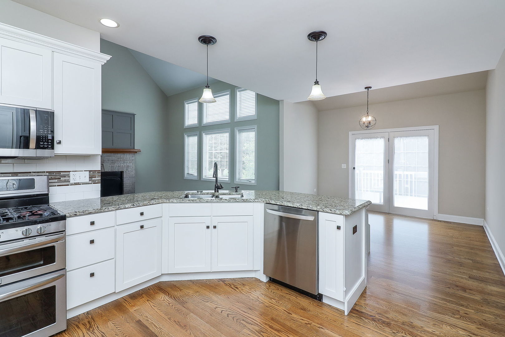 1142 Grace Drive, Yorkville, IL 60560