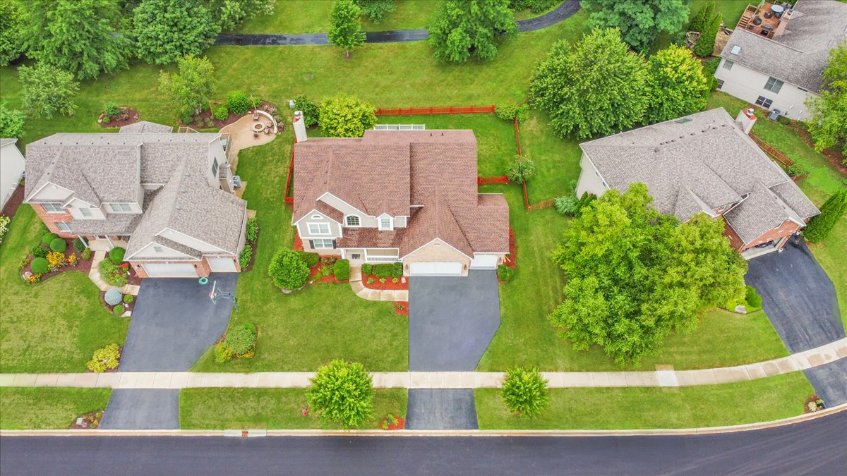 1142 Grace Drive, Yorkville, IL 60560