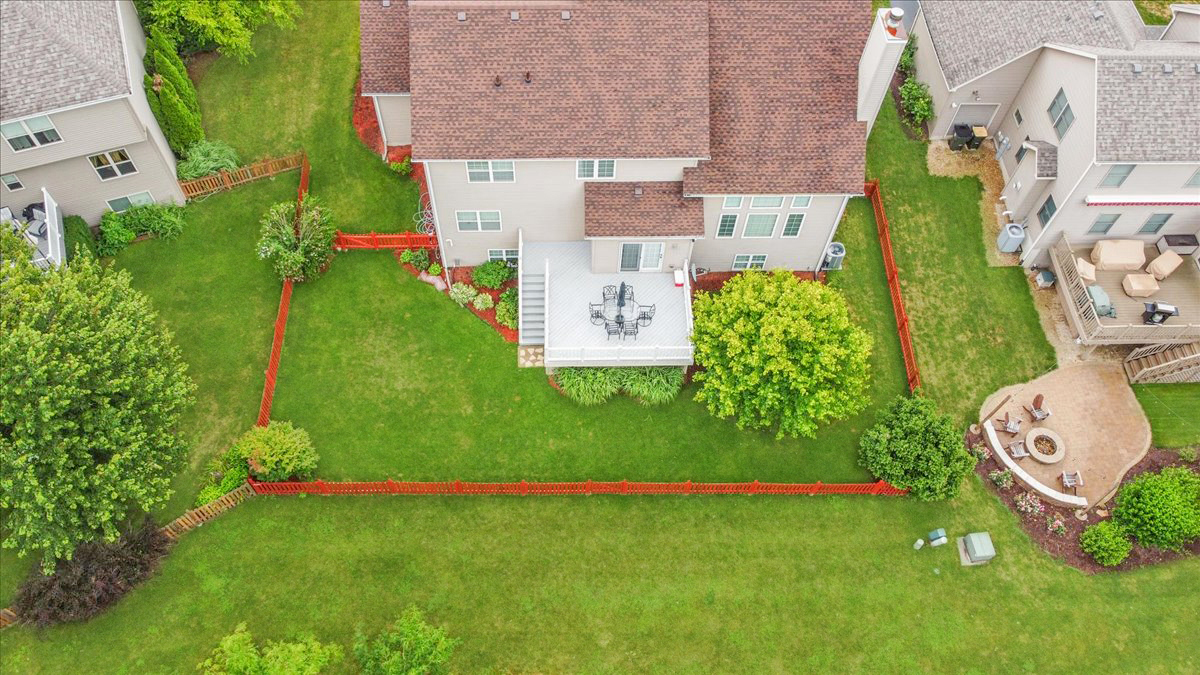 1142 Grace Drive, Yorkville, IL 60560