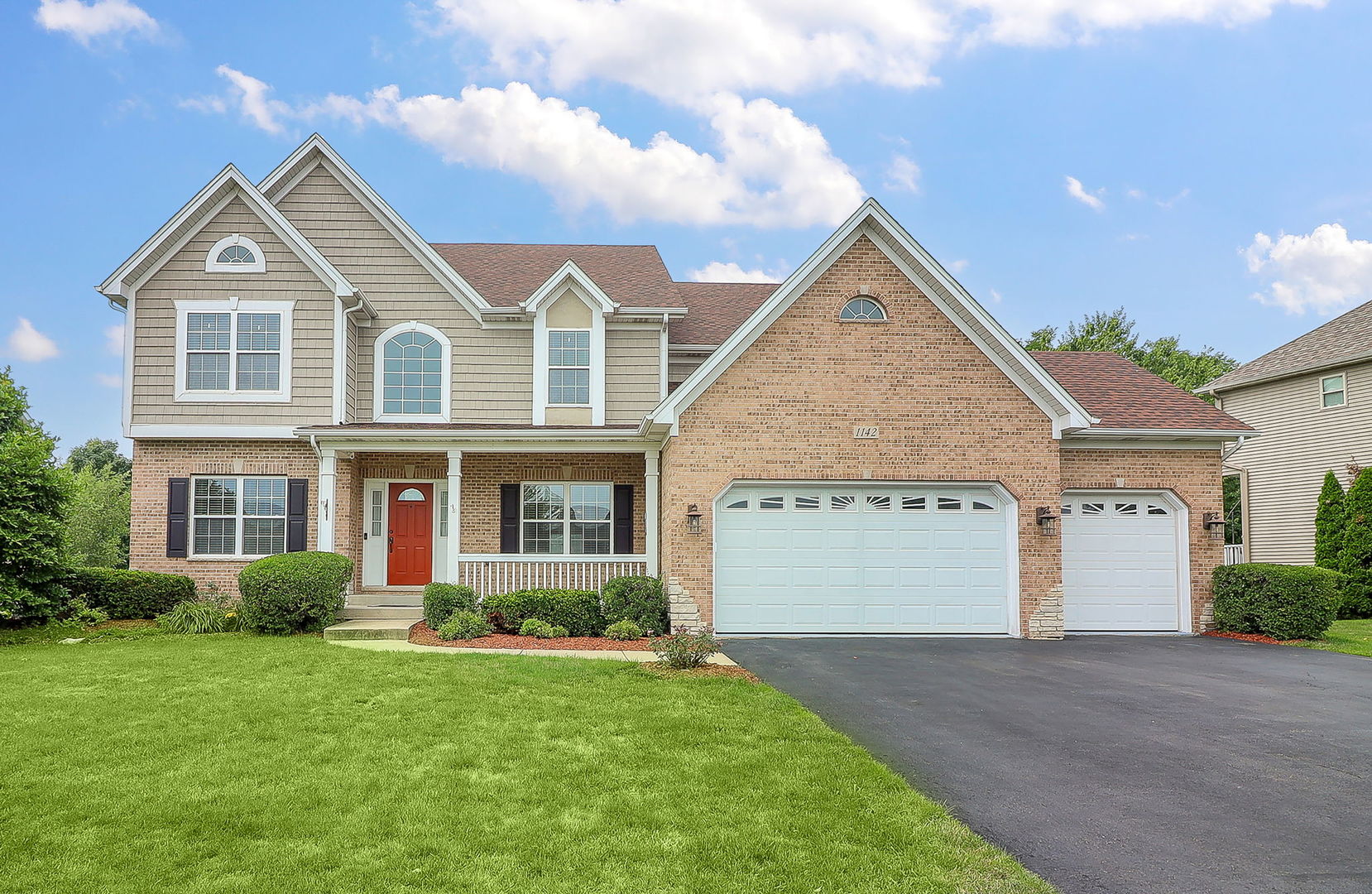 1142 Grace Drive, Yorkville, IL 60560