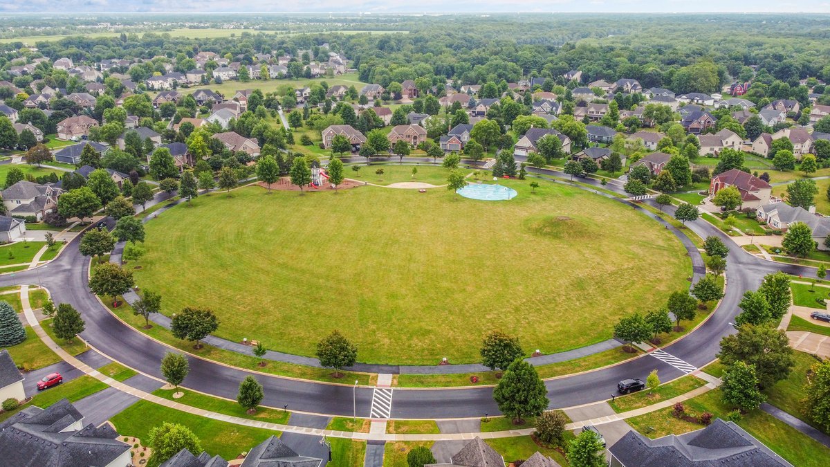 1142 Grace Drive, Yorkville, IL 60560