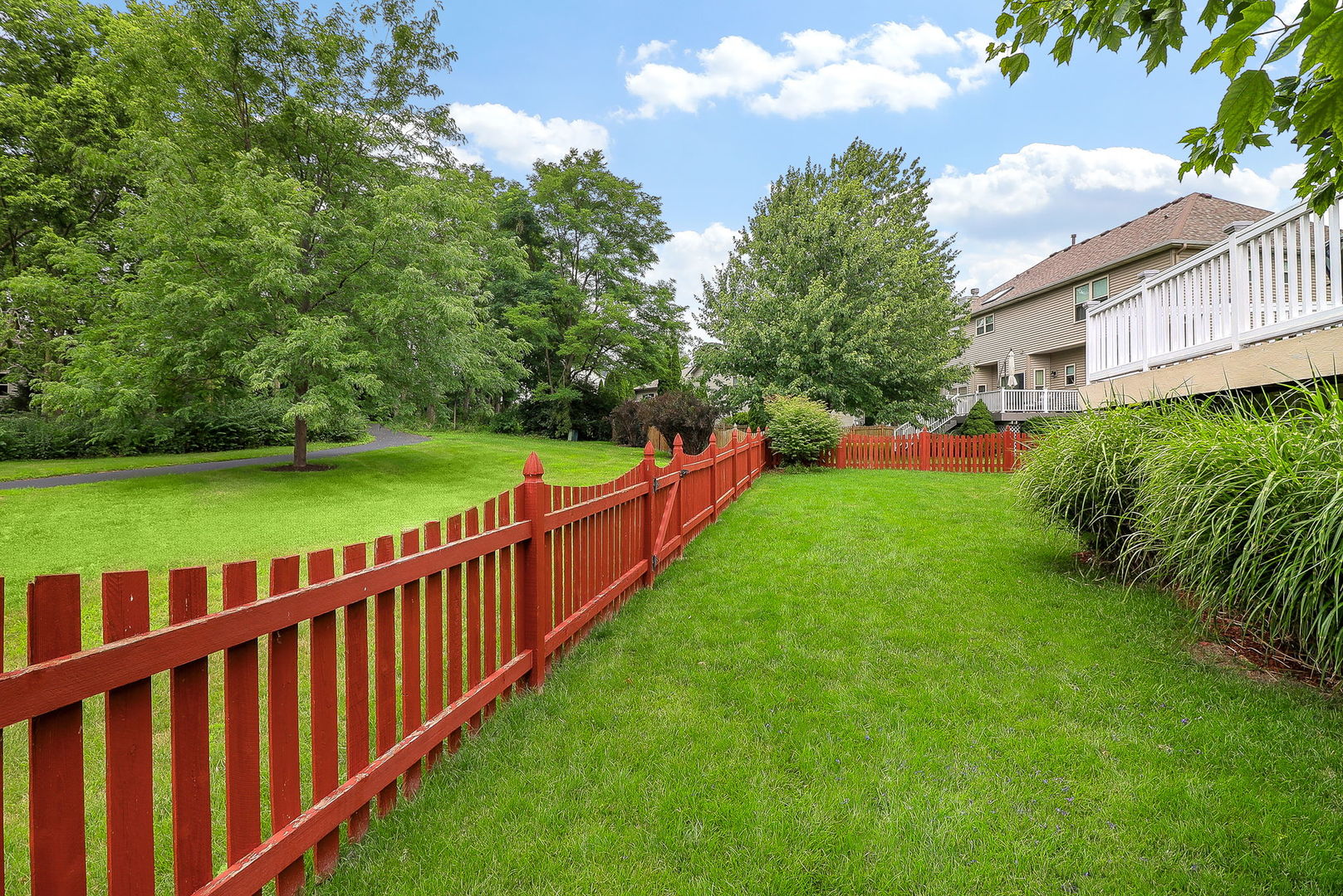 1142 Grace Drive, Yorkville, IL 60560