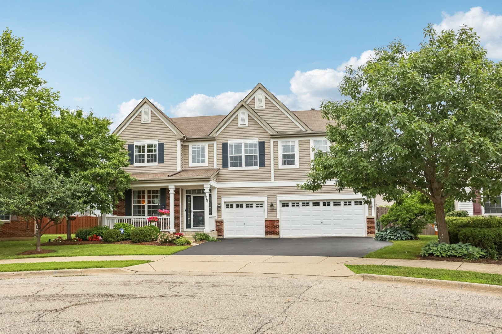 5046 Nelson Court, Wadsworth, IL 60083