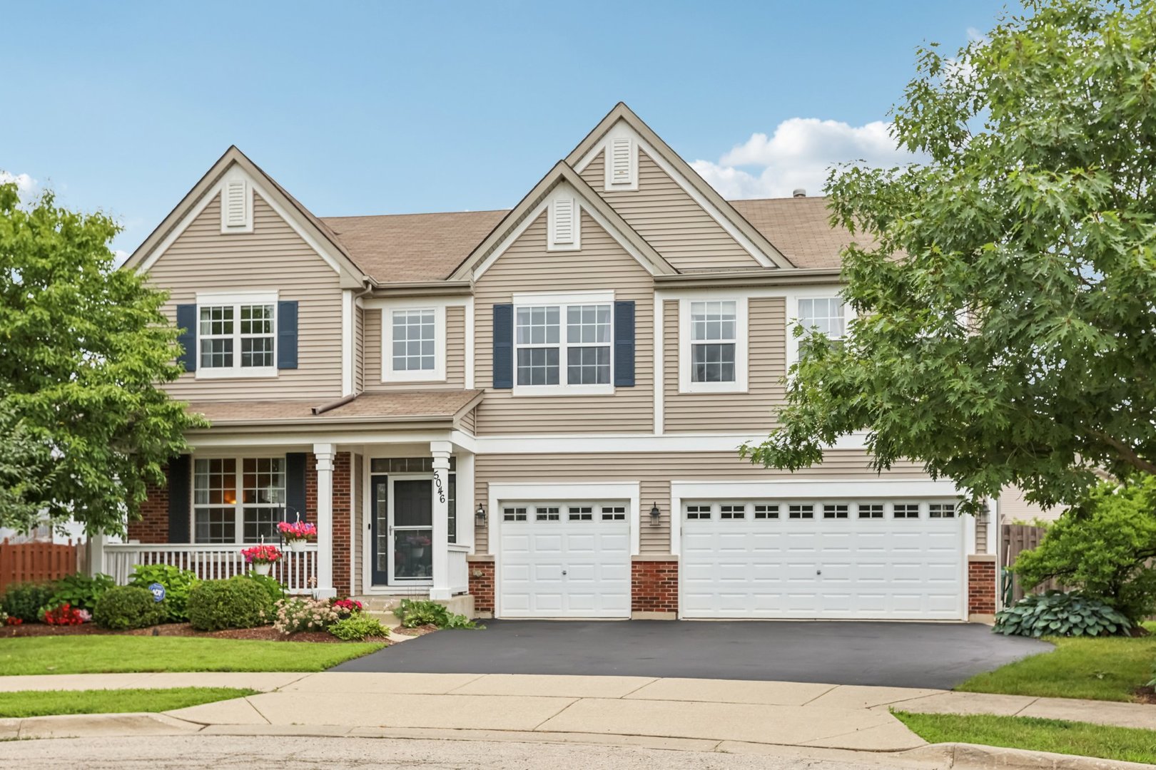 5046 Nelson Court, Wadsworth, IL 60083