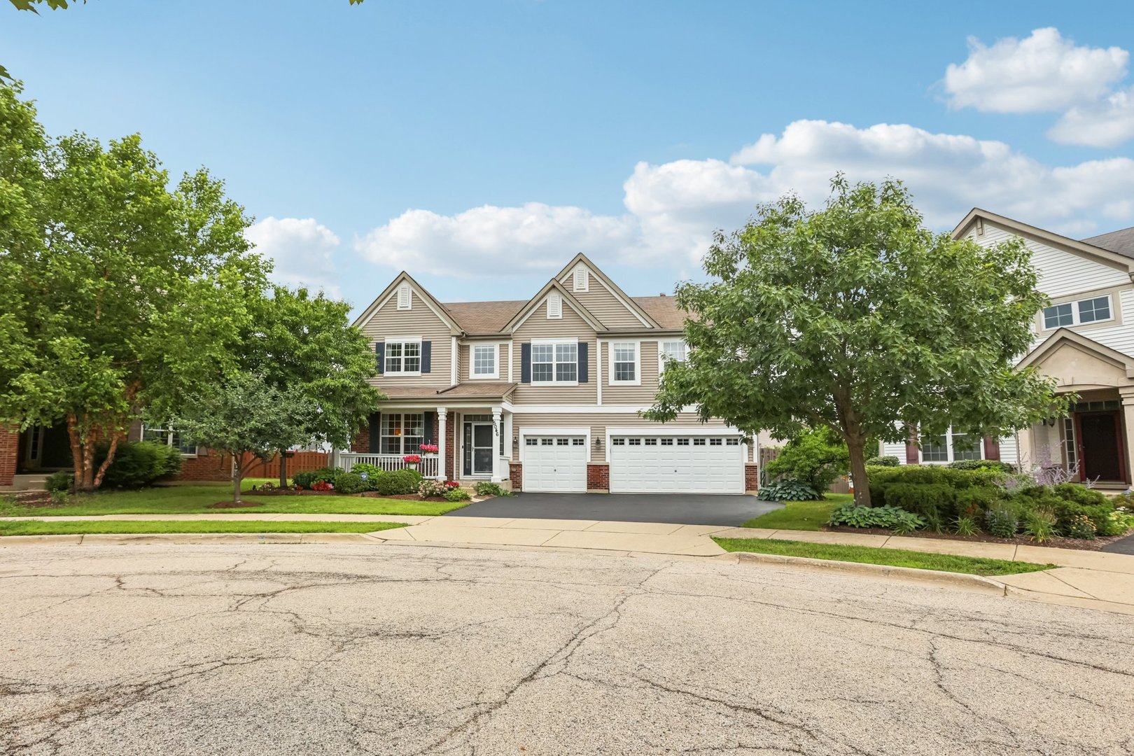 5046 Nelson Court, Wadsworth, IL 60083