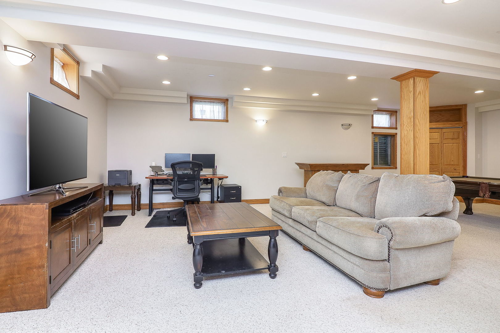 8124 Glenbrook Place, Tinley Park, IL 60487