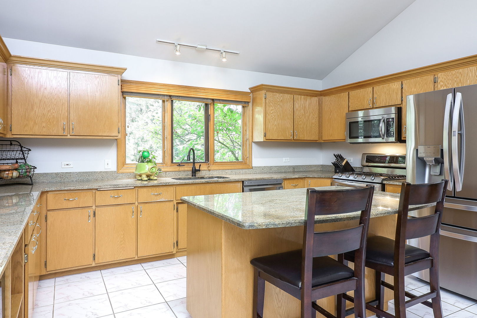 8124 Glenbrook Place, Tinley Park, IL 60487