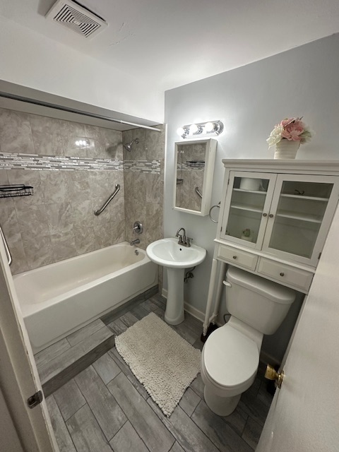 417 S Kenilworth Avenue #7, Oak Park, IL 60302