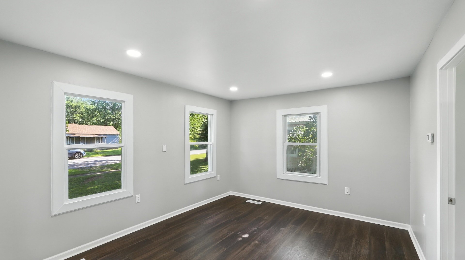 306 E Martin Street, Forrest, IL 61741