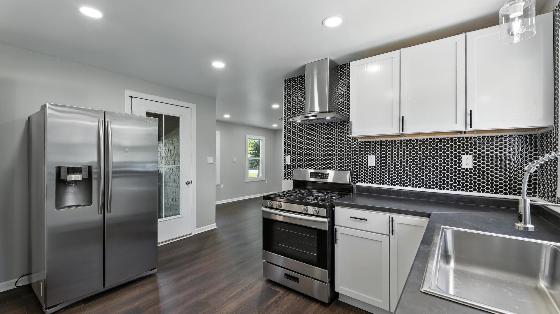 306 E Martin Street, Forrest, IL 61741