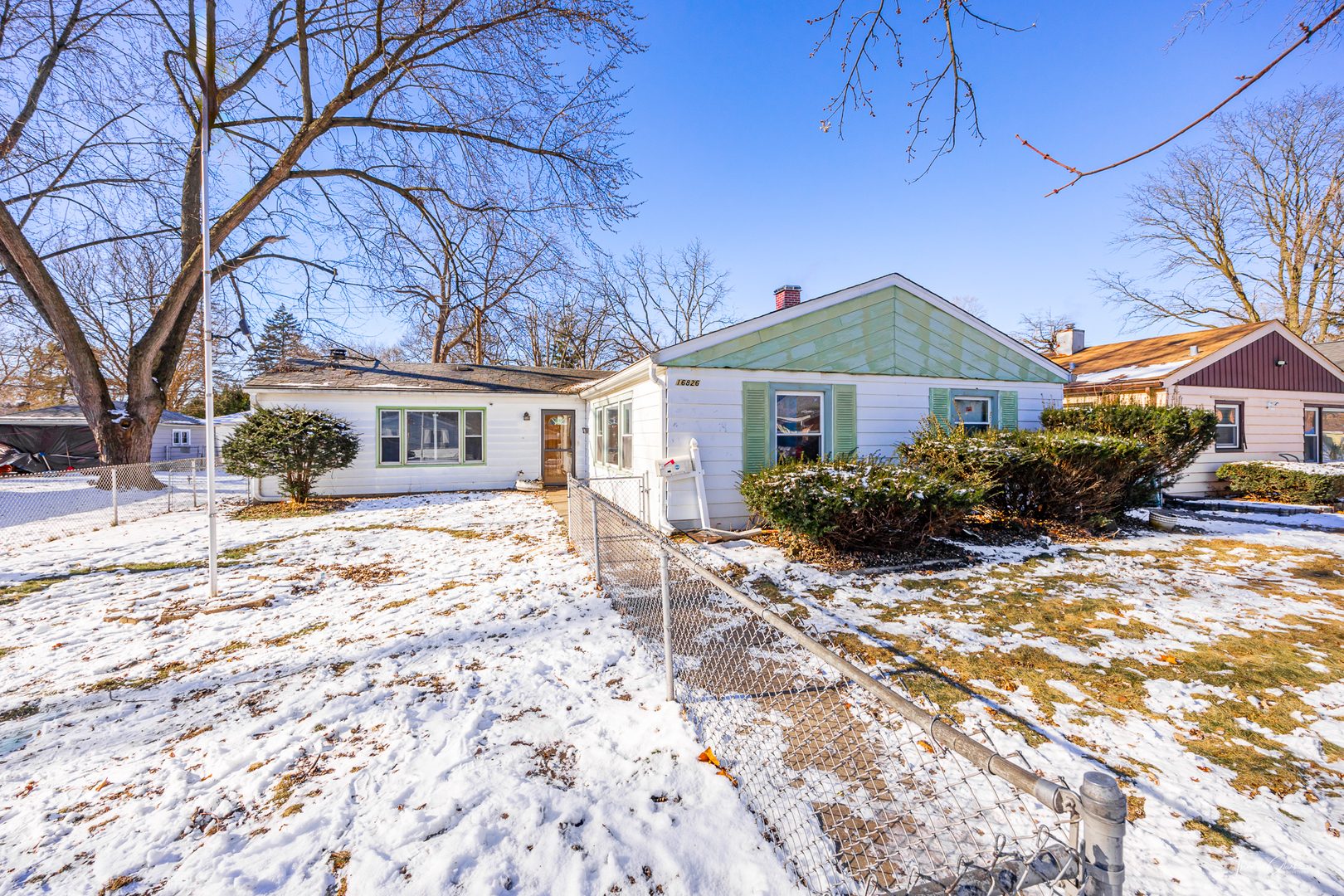 16826 Orchard Ridge Avenue, Hazel Crest, IL 60429