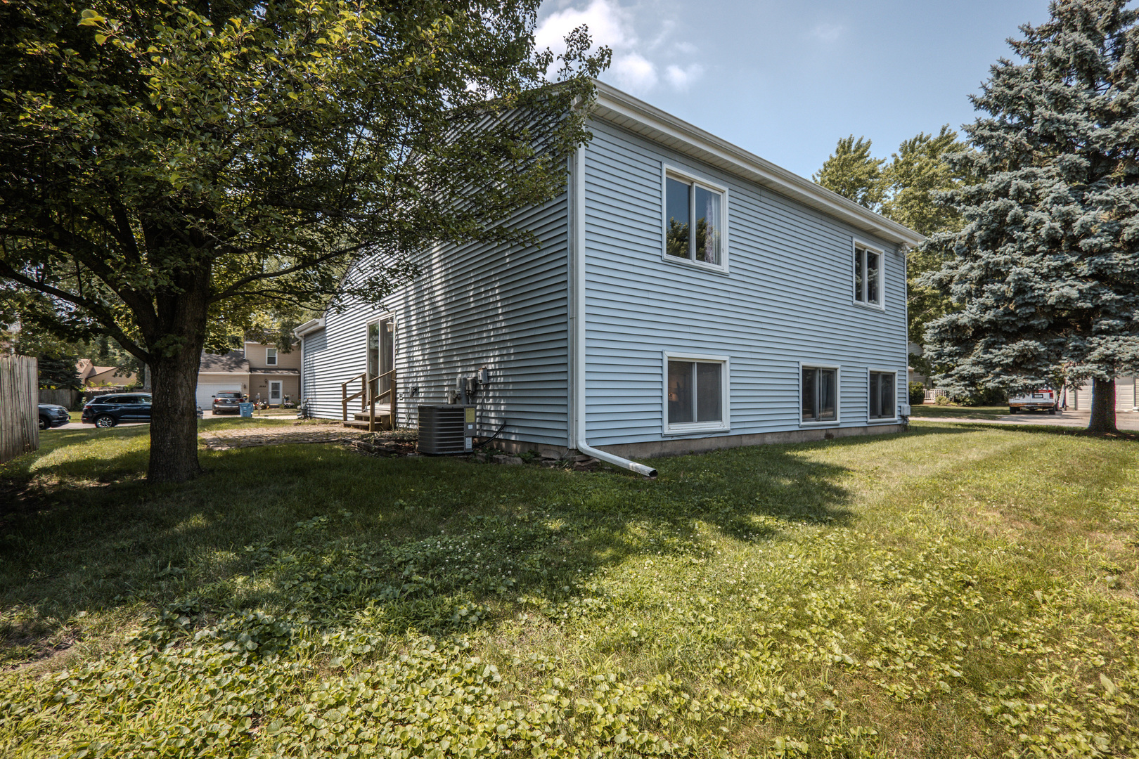 2670 Stoneybrook Lane, Aurora, IL 60502