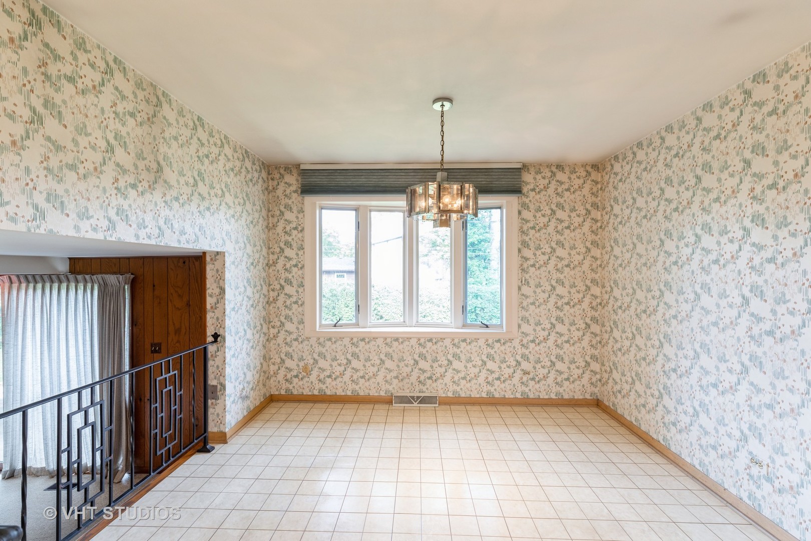818 Thomas Street, Chicago Heights, IL 60411