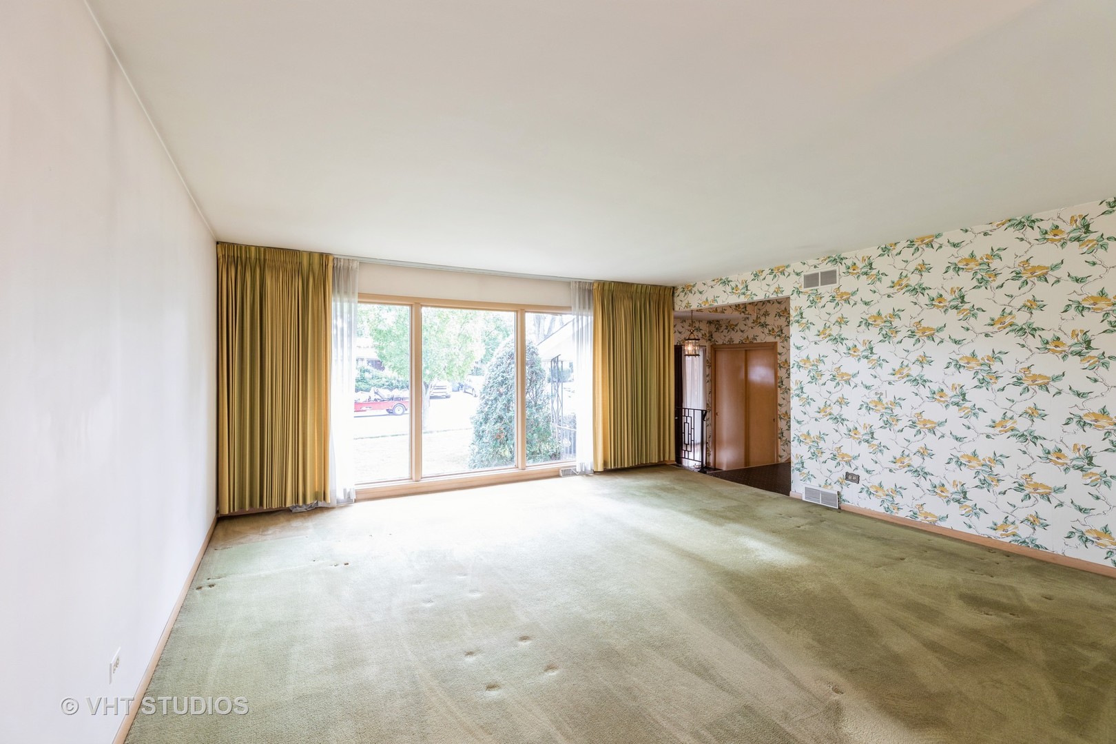 818 Thomas Street, Chicago Heights, IL 60411