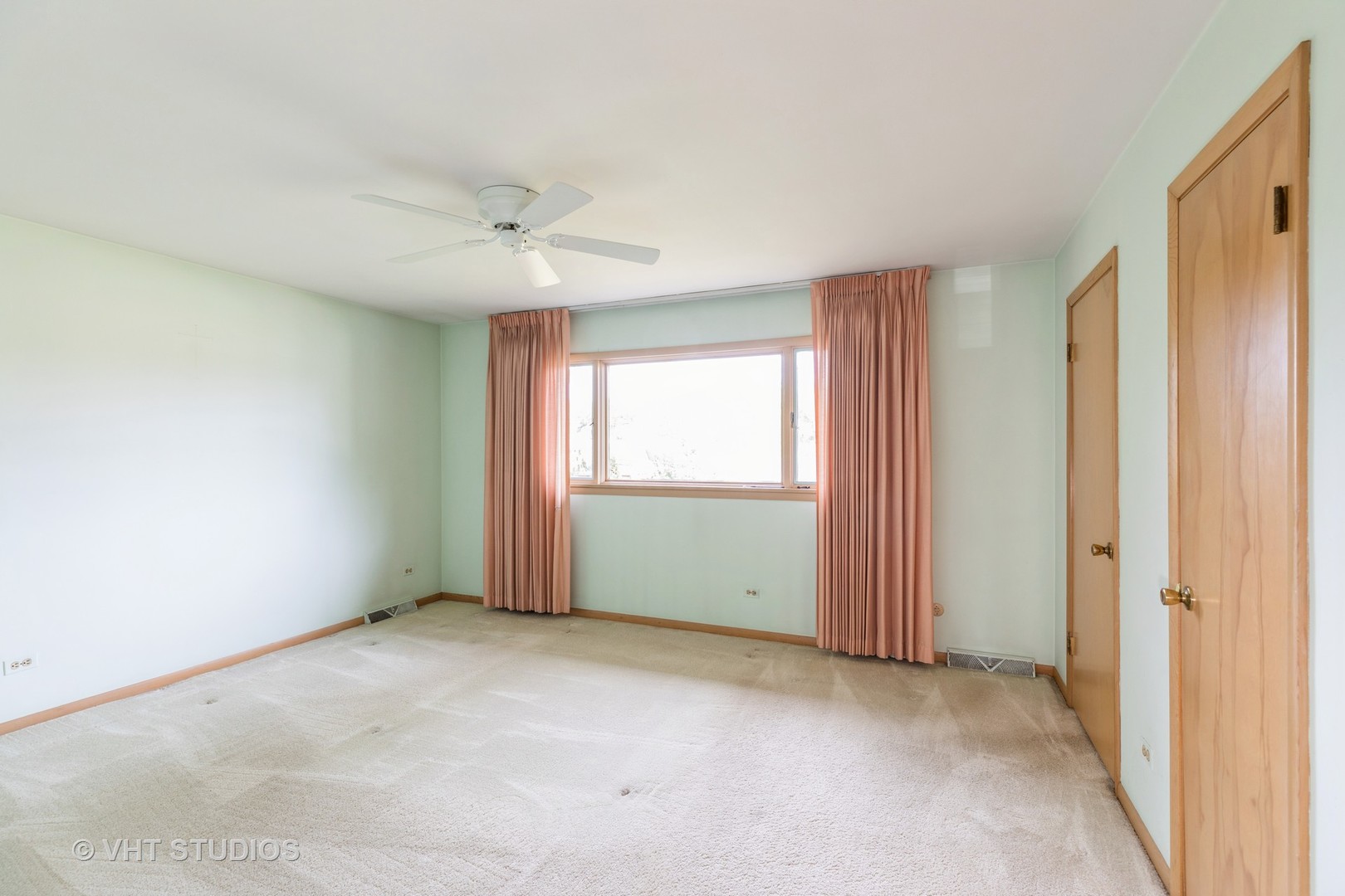818 Thomas Street, Chicago Heights, IL 60411