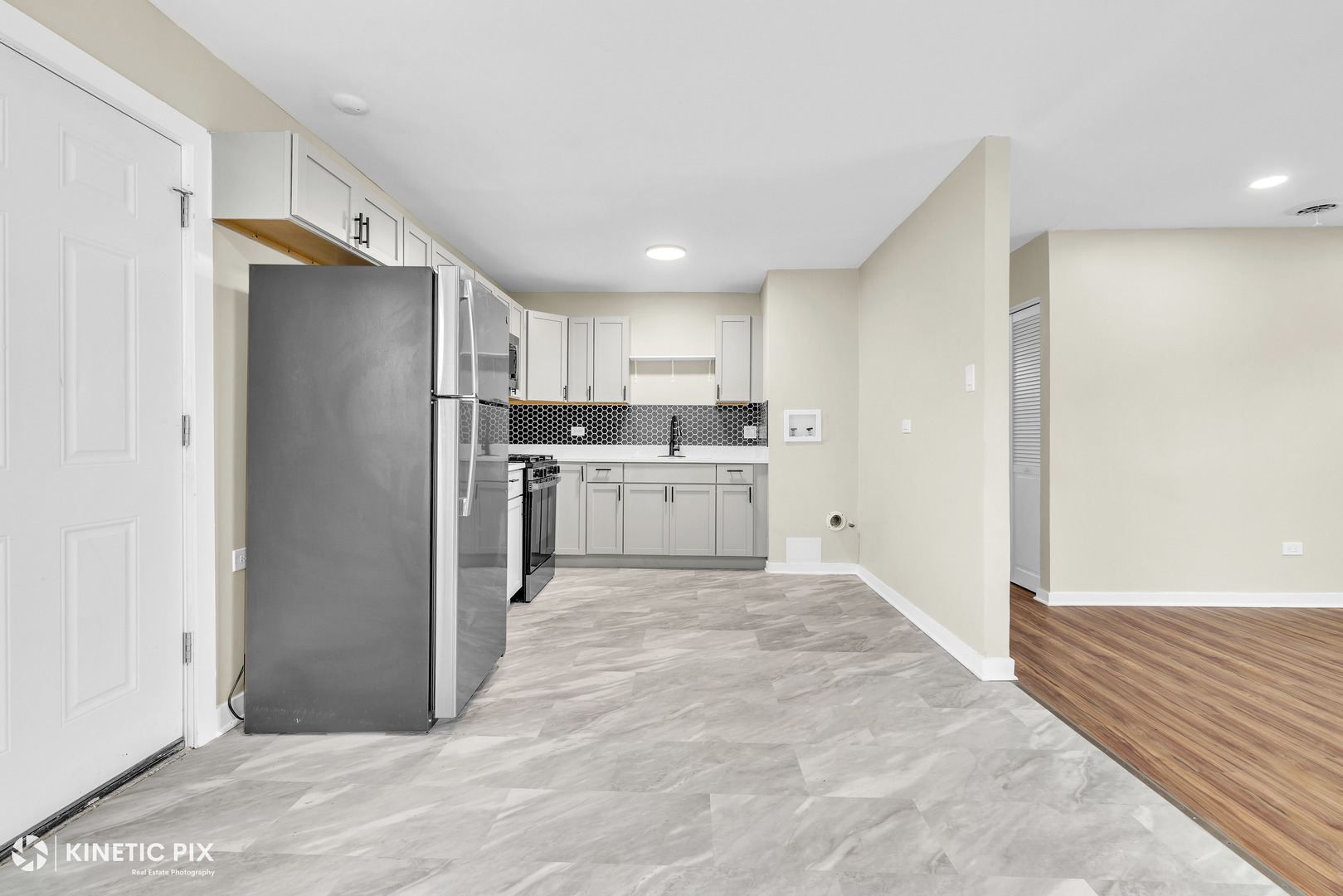 1954 Concord Drive, Chicago Heights, IL 60411