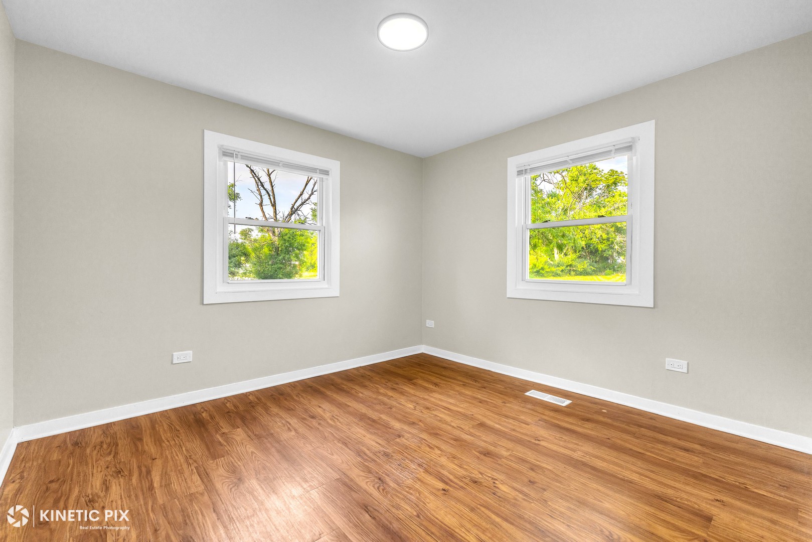 1954 Concord Drive, Chicago Heights, IL 60411