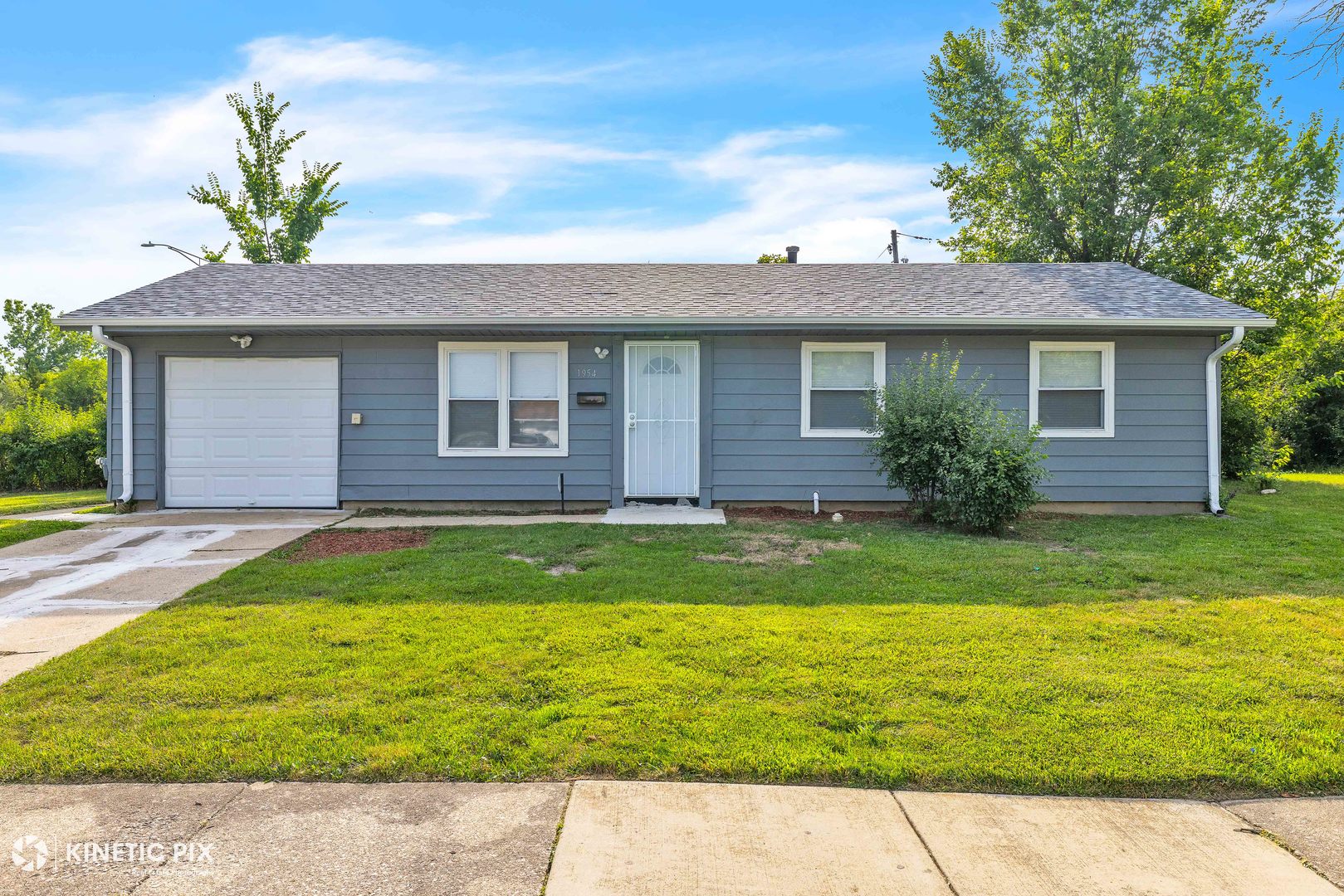 1954 Concord Drive, Chicago Heights, IL 60411