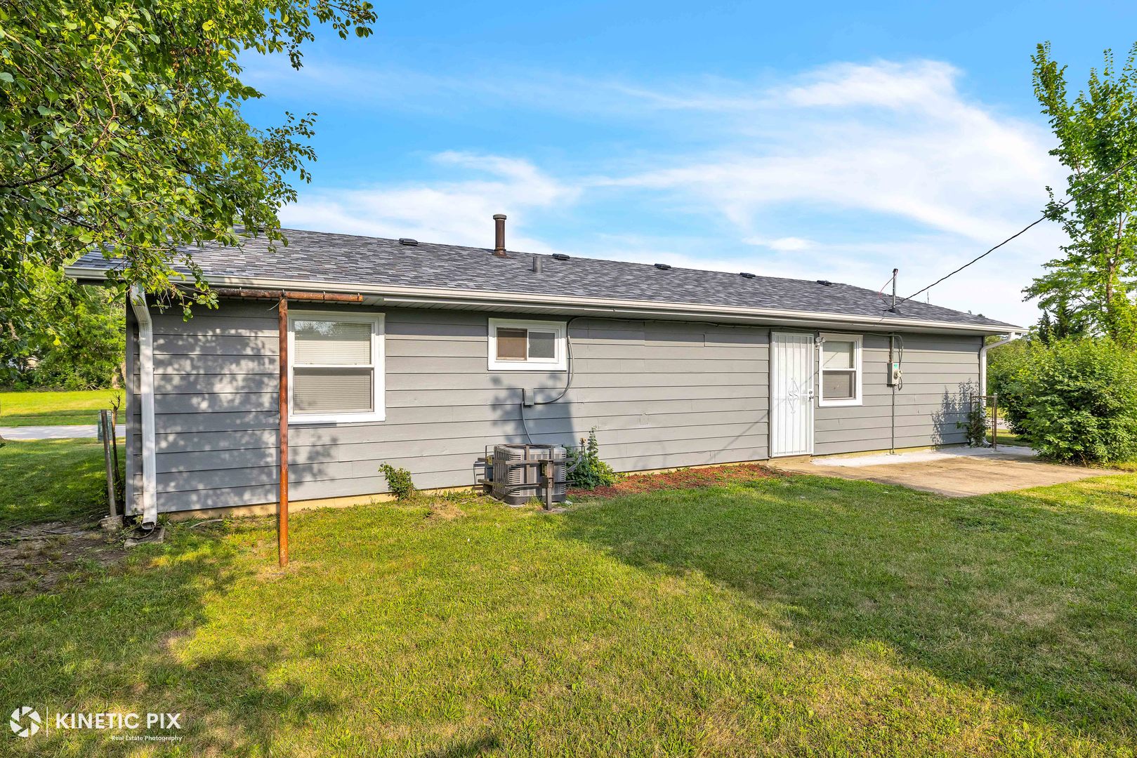 1954 Concord Drive, Chicago Heights, IL 60411