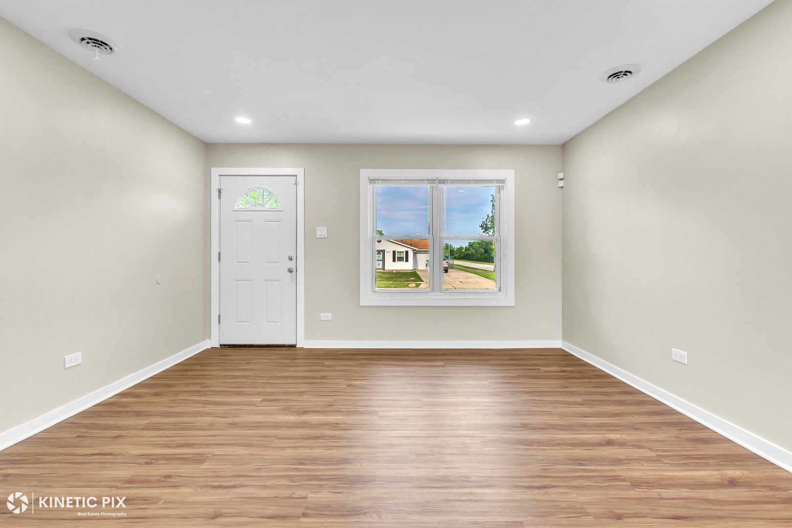 1954 Concord Drive, Chicago Heights, IL 60411