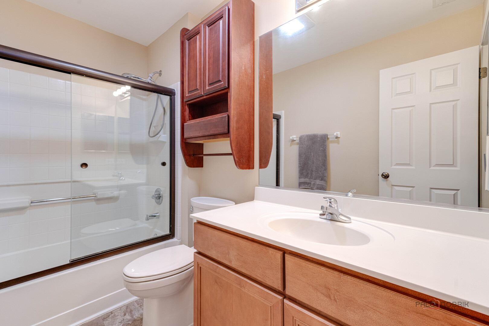 337 W Biros Lane, Round Lake, IL 60073