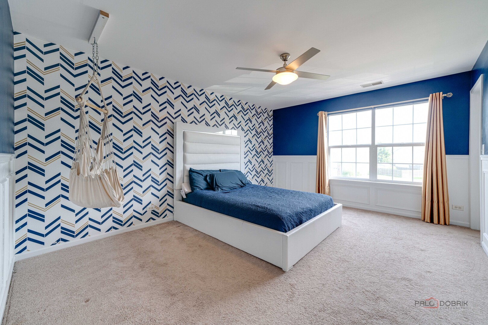 337 W Biros Lane, Round Lake, IL 60073