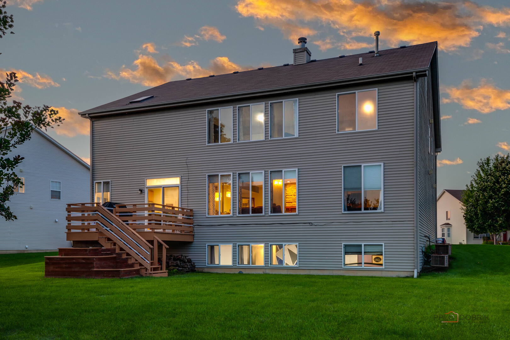 337 W Biros Lane, Round Lake, IL 60073