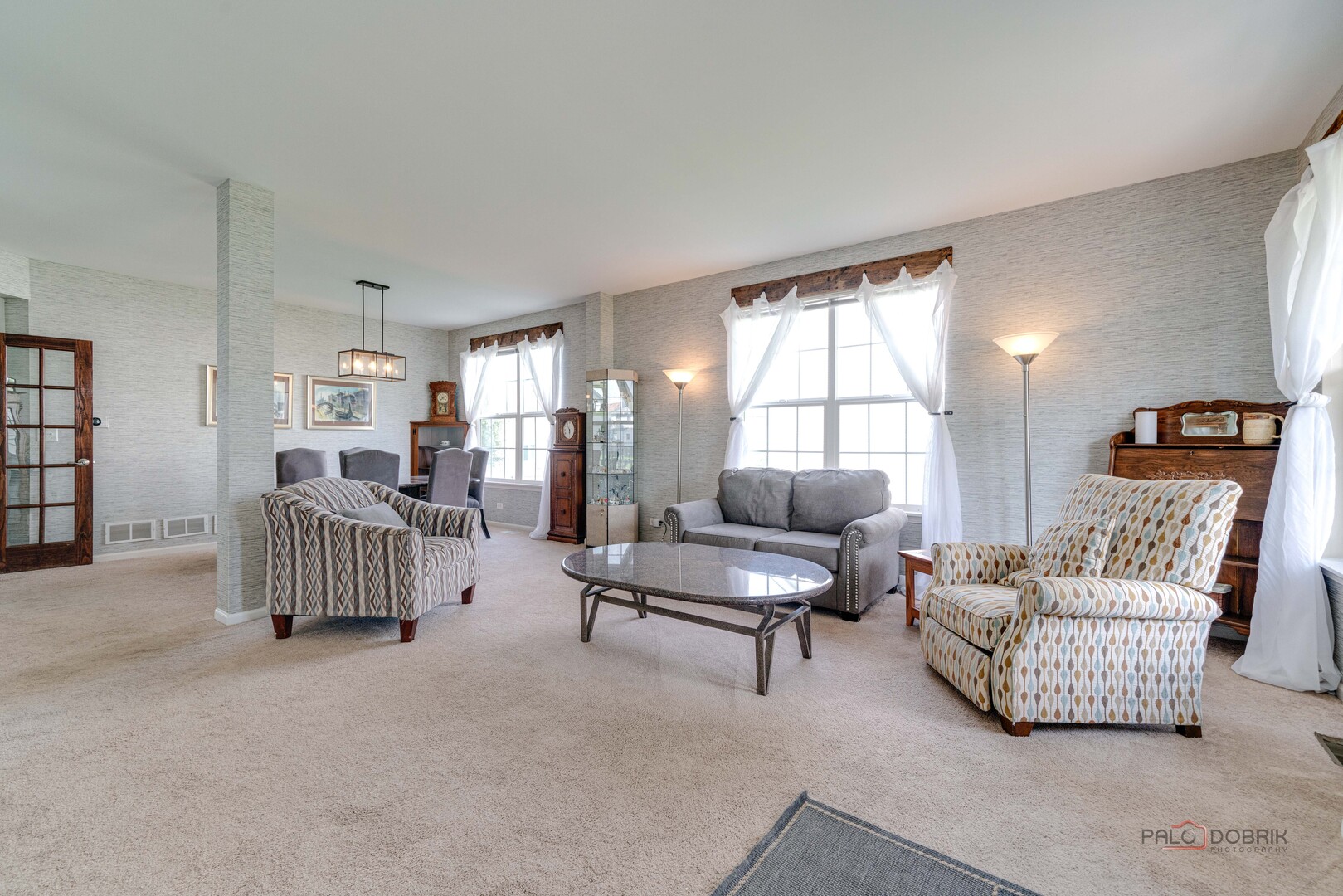 337 W Biros Lane, Round Lake, IL 60073