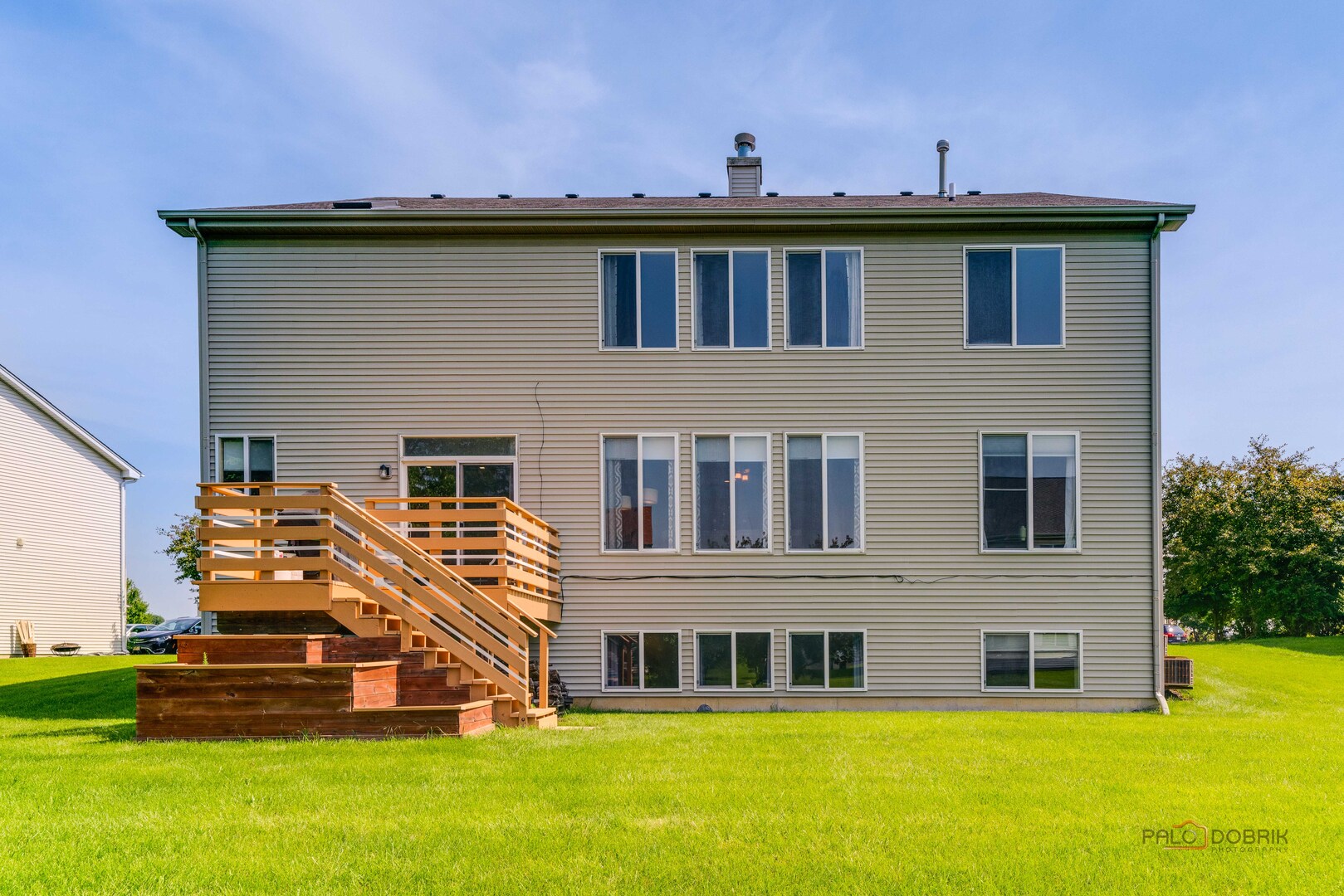 337 W Biros Lane, Round Lake, IL 60073