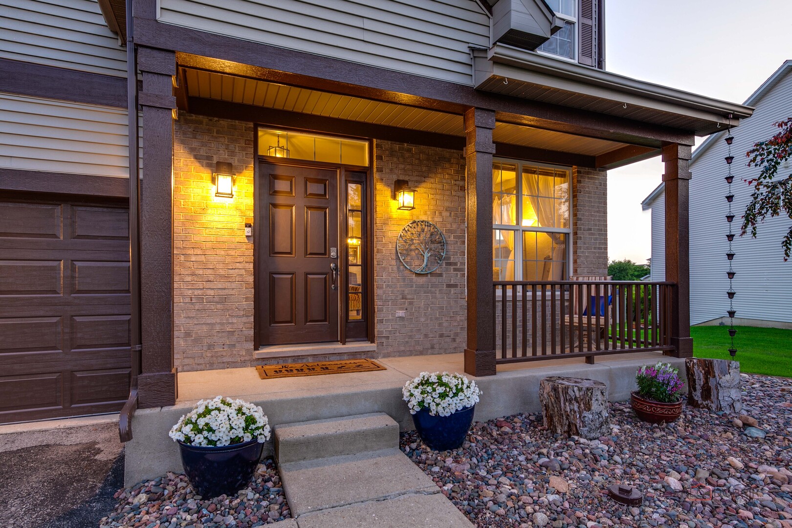 337 W Biros Lane, Round Lake, IL 60073